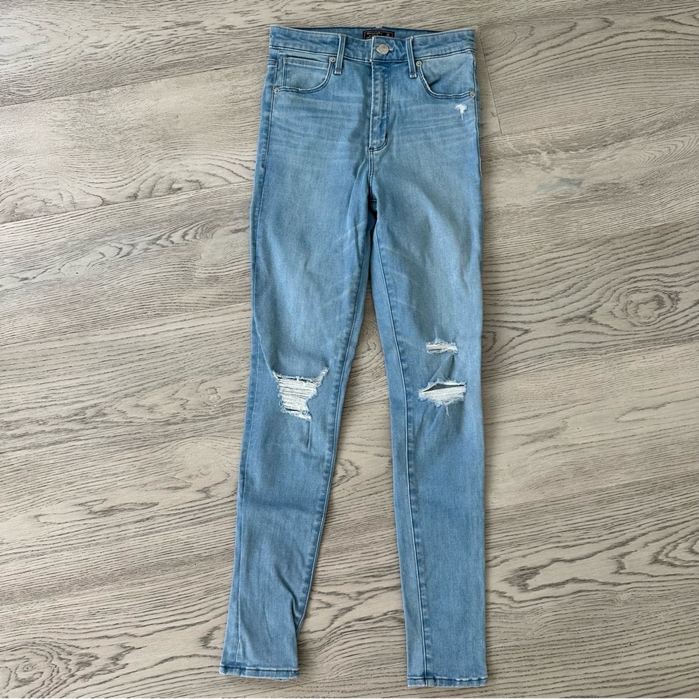 ABERCROMBIE | Simone High Rise Jeans